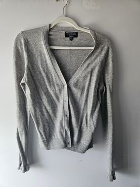 Banana Republic Light Gray V-Neck Wool Button Cardigan
